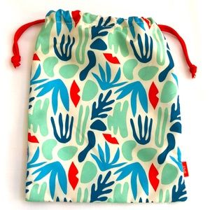 Free Ipsy Pouch